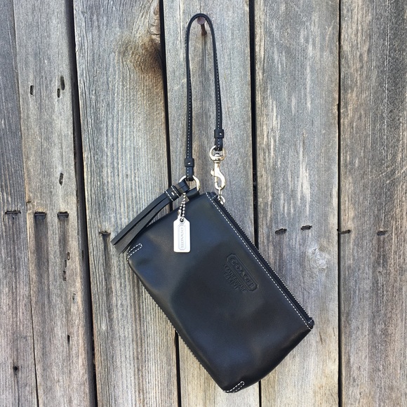 Coach Vintage Y2K Legacy Wristlet Leather Black - Picture 5 of 16